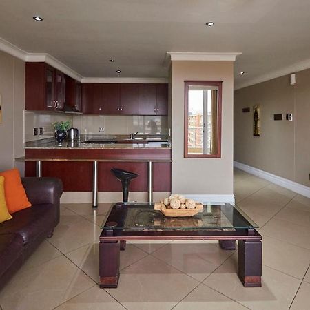 Point Waterfront The Sails Seaview Apartment -- Near Msc Cruise Terminal Durban Kültér fotó